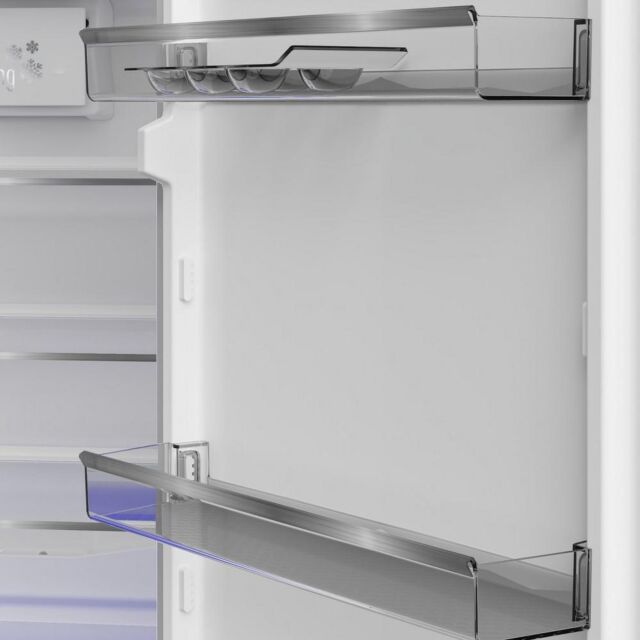 Blomberg KGM4574V Fridge Freezer