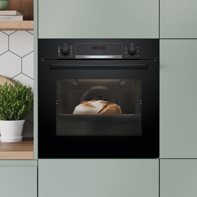 Bosch HQA534BB3B Series 4, Built-in oven with added steam function, 60 x 60 cm, Black