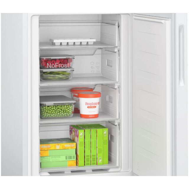Bosch KGN27NWEAG Series 2 55Cm Frost Free Fridge Freezer - White