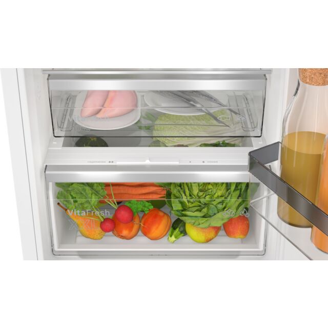 Bosch KIN96VFD0G Series 2, Built-in fridge-freezer with freezer at bottom, 193.5 x 54.1 cm, sliding hinge