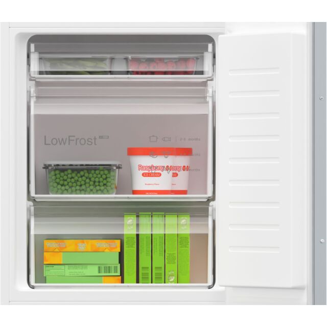 Bosch KIV86VSE0G Series 4, Built-in fridge-freezer with freezer at bottom, 177.2 x 54.1 cm, sliding hinge
