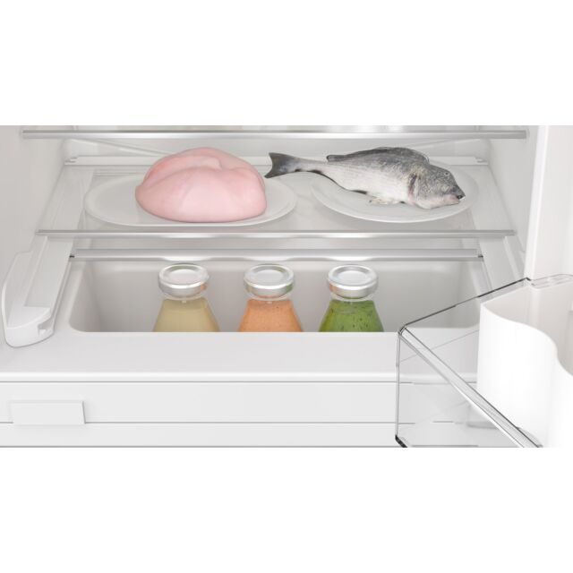 Bosch KUR21VFE0G Series 4 Built Under Counter Larder Fridge In White