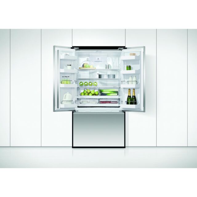 Fisher + Paykel RF540ANUX6 90cm 70/30 Frost Free American Fridge Freezer 