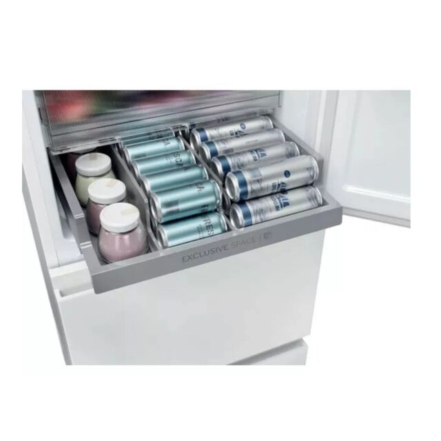Haier HTR3518ENMWK 60/40 Total Frost Free Fridge Freezer - White