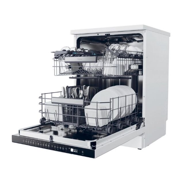 Haier XF 5C7M0W-80 Dishwasher - White - 15 Place Settings