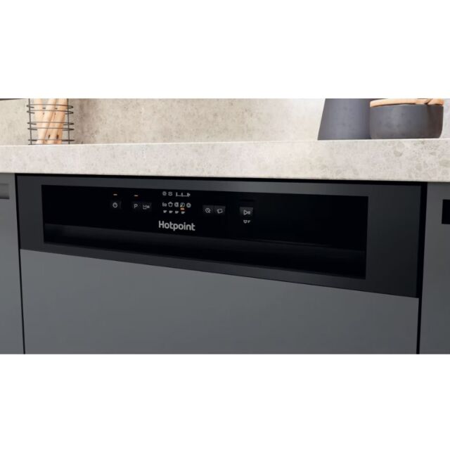 Hotpoint H3BL626BUK Semi Intergrated Dishwasher