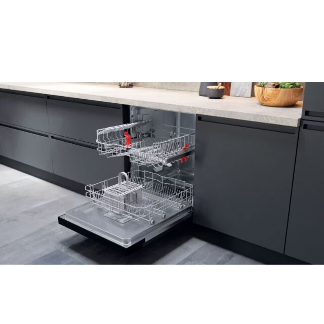 Hotpoint H3BL626BUK Semi Intergrated Dishwasher