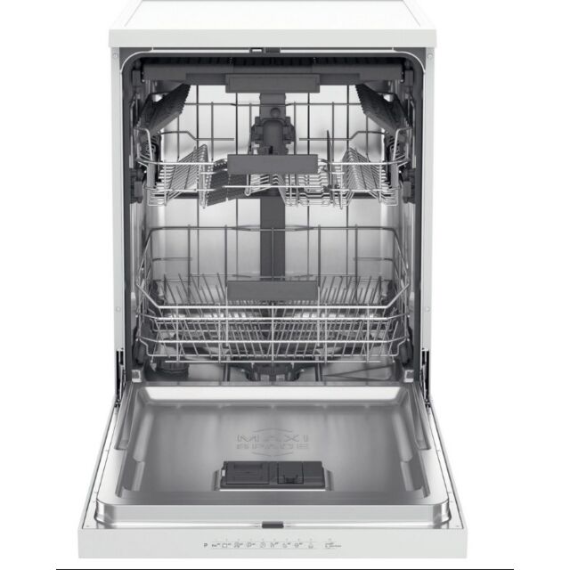 Hotpoint H7FHP43WUK Maxi Space H7fhp43wuk Dishwasher With Third Rack - White - 15 Place Settings