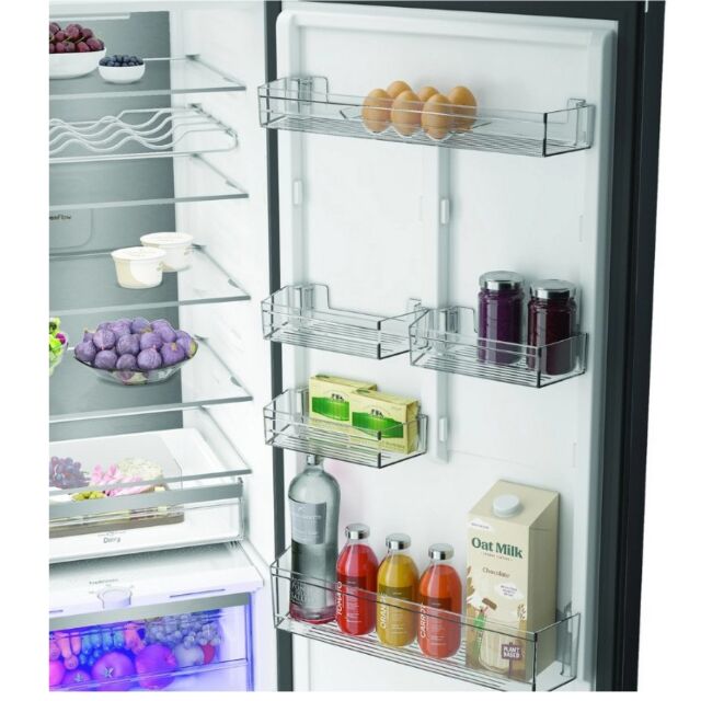 Hotpoint HPK26413XR6UKE Hpk26413xr6uke 59.5Cm 70/30 Fridge Freezer - Black Steel