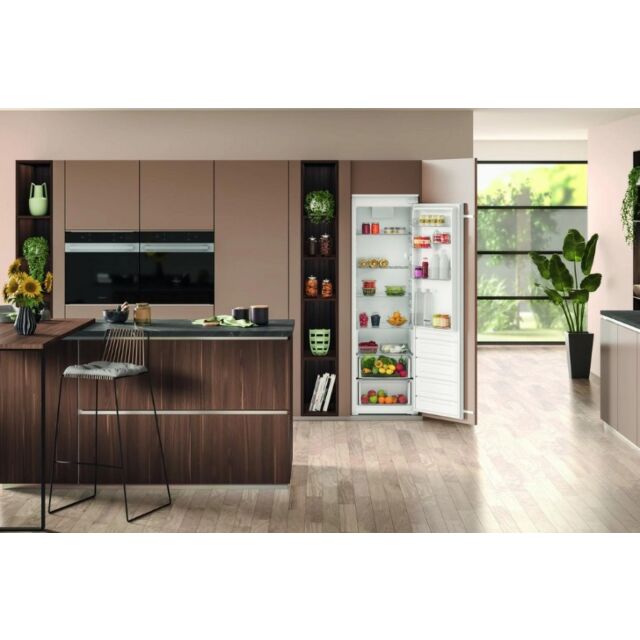 Hotpoint HTSD18A011A1 54Cm Integrated Tall Fridge With Freezer Compartment - Stainless Steel