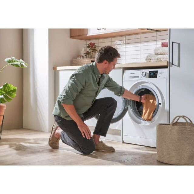 Hotpoint NDB11724WUK Washer Dryer 11Kg Wash 7Kg Dry