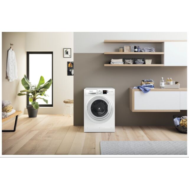 Hotpoint NSWF946WUK 9Kg 1400 Spin Washing Machine - White