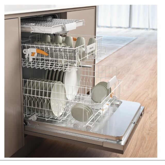 Miele G 5651 SCVI Built In Dishwasher - 14 Place Settings