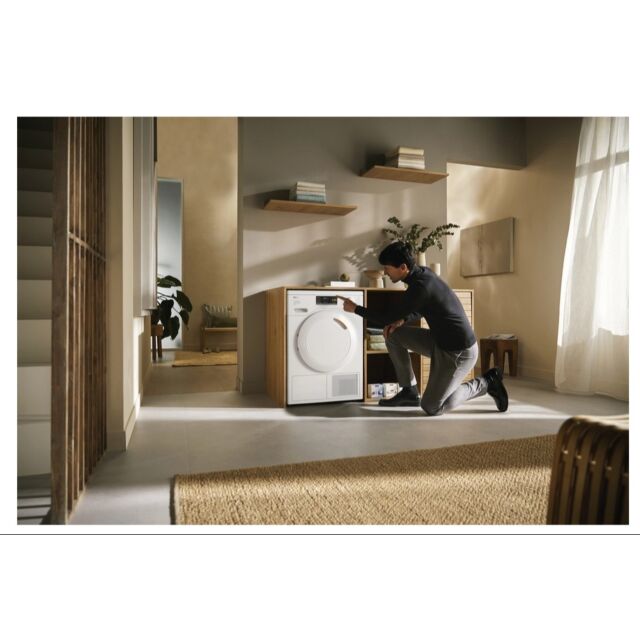 Miele TEA525 WP Tea525 8Kg Heat Pump Tumble Dryer - White