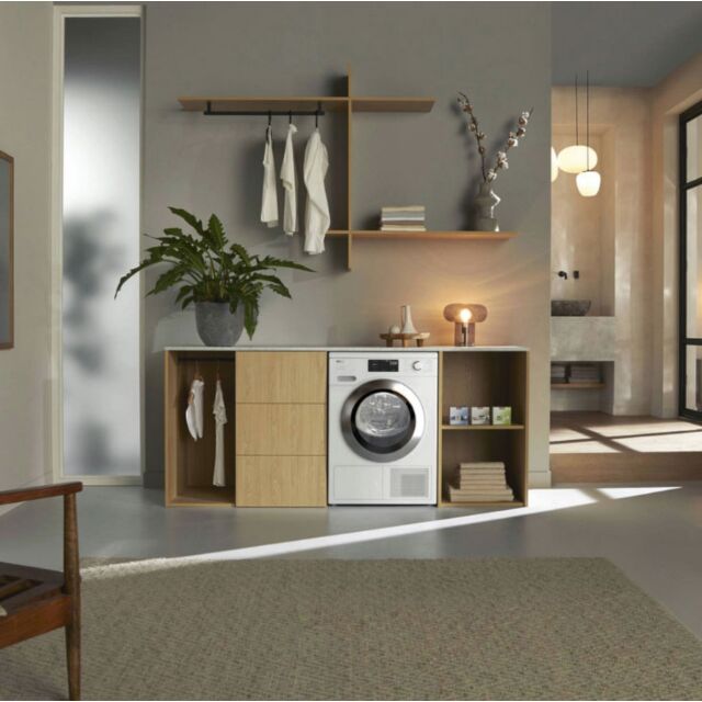Miele TEH785 WP 9Kg Heat Pump Tumble Dryer - White