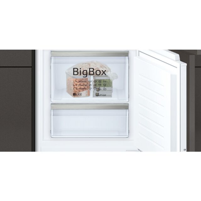 Neff KI6873FE0G N 70, Built-in fridge-freezer with freezer at bottom, 177.2 x 55.8 cm, flat hinge