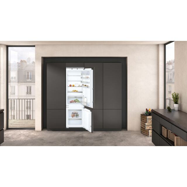 Neff KI6873FE0G N 70, Built-in fridge-freezer with freezer at bottom, 177.2 x 55.8 cm, flat hinge