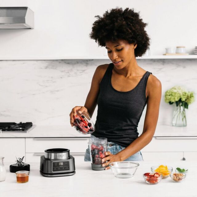 Ninja CB100UK 2-In-1 Foodi Power Nutri Blender With Auto-Iq- Silver