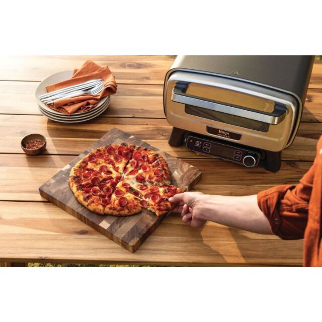 Ninja MO201UK Electric Outdoor Pizza Oven & Air Fryer