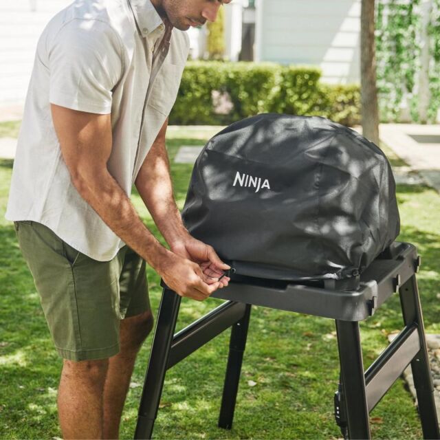 Ninja XSKOGXLCVREU Woodfire Xl Grill Cover - Black